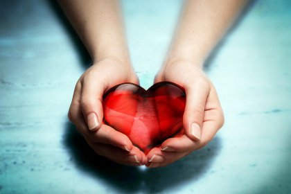 ellerinde-kalp-tutmak
