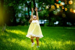 İçinizdeki Çocuğu Özgür Kılarak Daha Mutlu Olmanın 7 Yolu