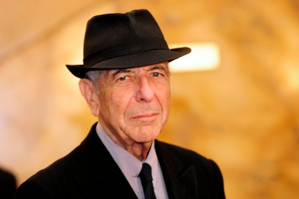 Leonard Cohen: Müzikten Şiire