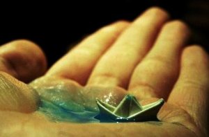 Yardım İstemek Zayıflık ile Eş Anlamlı Değildir