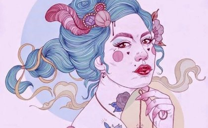 mavi saçlı aşırı makyajlı kadın