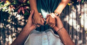 Mesafeler Seni Öpmeme Engel Olabilir Ama Seni Tüm Kalbimle Sevmeme Engel Değil