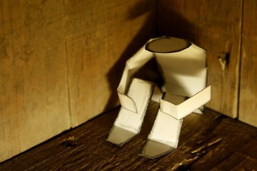 üzgün kağıt adam