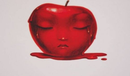 ağlayan elma