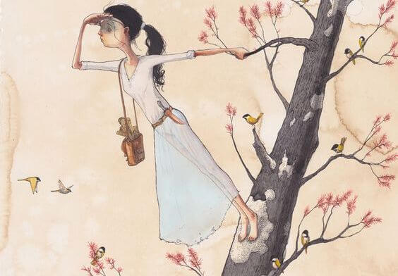 çiçek ve kuş dolu ağaçta bir kadın uzaklara bakıyor