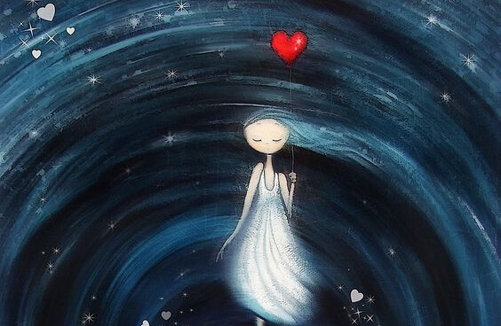 kalbini balon gibi tutan kız