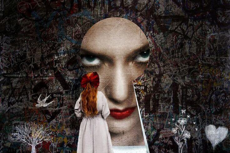 kapı deliğinden küçük kıza bakan kadın