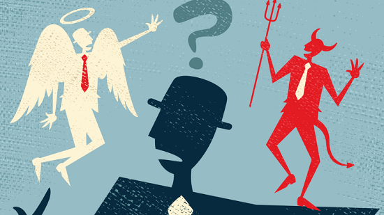 omuzdaki melek ve şeytan