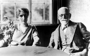 Babasının Yolundan Giden Anna Freud