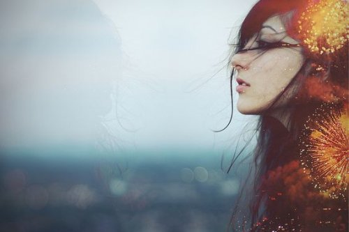 havaifişek saçlı kız