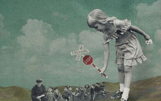 çocuk treni durduruyor