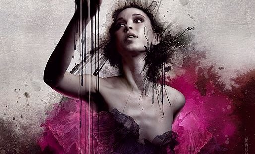 kadın ve pembe boya