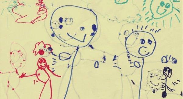 çocuk tarafından çizilen figürler