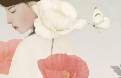 kadın çiçek ve kelebek