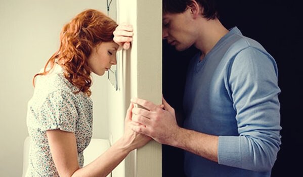 birbiriyle konuşmayan çift