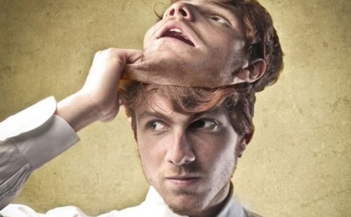 yüz maskesini çıkaran adm