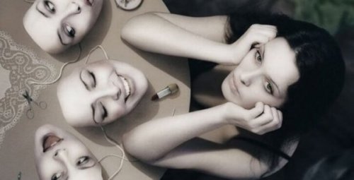 maskeleri olan kadın