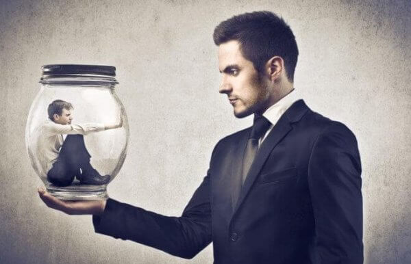 zehirli bir iş ortamı ve diktatör patron