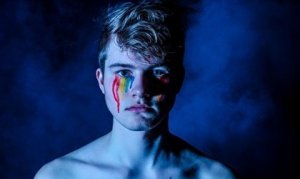 Mikroagresyon Göstermek: Sinsi Günlük İşkenceler