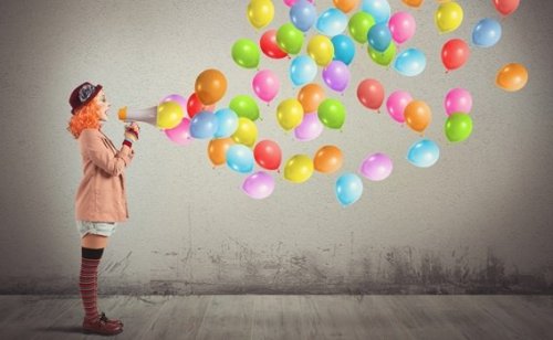 kendini gülünç duruma düşürmek