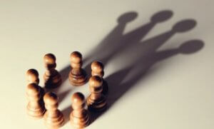 Otorite Pozisyonundakilere Yarayan 5 Bilişsel Ön Yargı