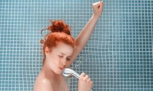 Bilime Göre Şarkı Söylemek Bizi Mutlu Ediyor