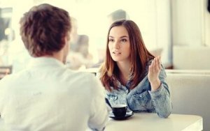 Empati Duymadan Dinlemek: Duygusal Kopukluk