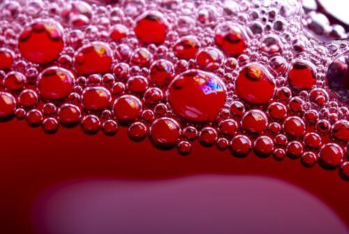 soda içinde oluşan baloncuklar