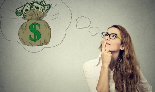 para hayalleri kuran kadın