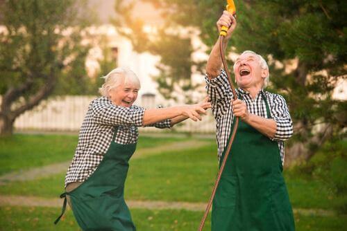 mizahın faydaları ve yaşlı insanlar