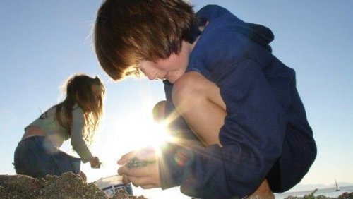 oyun oynayan çocuklar ve direncin önemi