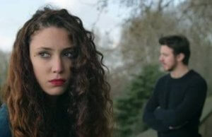 Aşkta Bencillik: Her Şeyini Karşılıksız Bana Ver