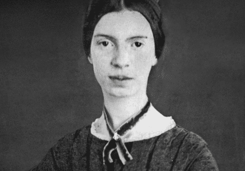Emily Dickinson'ın portre şeklinde çekilmiş bir fotoğrafı.