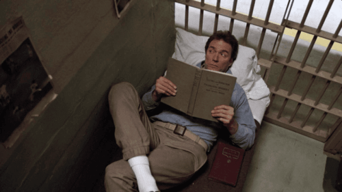 Clint Eastwood Alcatraz'dan kaçışını planlarken.