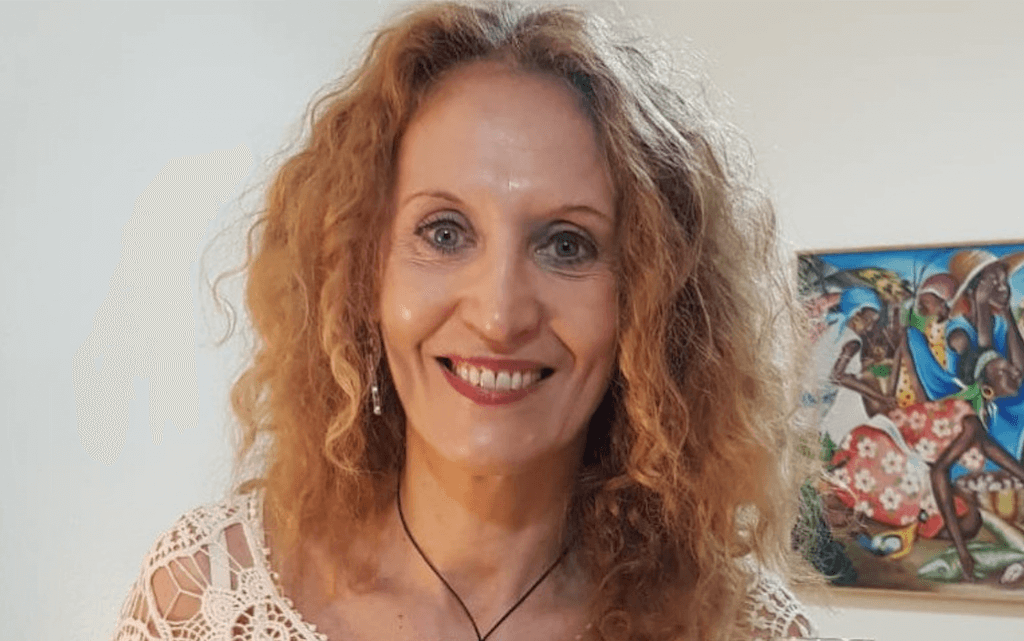 Raquel Marín: Beyin Tüketir