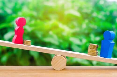 Erkek ve kadın figürleri ve para