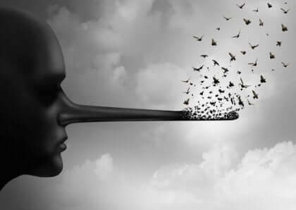 Uzamış burnu kuşlara dönüşen Pinokyo