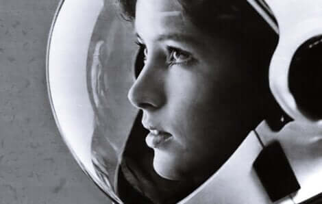 Astronot kız