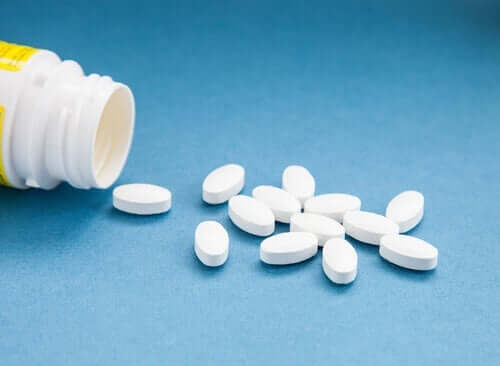 Opiyat ilaçlar dikkatli bir değerlendirme sonucu reçete edilmelidir.