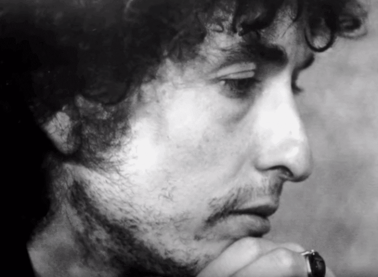 Bob Dylan: Bir Efsanenin Biyografisi