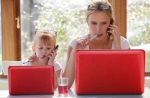 Çocuklar Neden Yetişkinleri Taklit Ederler?