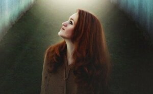 İnsanlar Cesaret ve Umuttan Oluşur