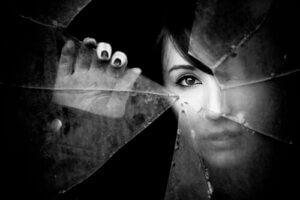 Bilinmezlik Korkusu: Bu Korku Nasıl Çözümlenir?