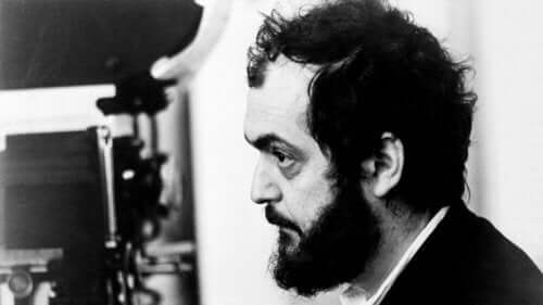 Stanley kubrick'in profilden fotoğrafı