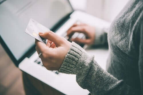 Kredi kartı ile online alışveriş