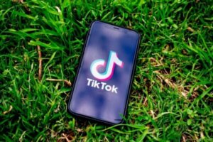 TikTok Ne Gibi Psikolojik Etkilere Sahiptir?