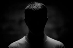 İstismarcı Kişiliğin Bilişsel Özellikleri