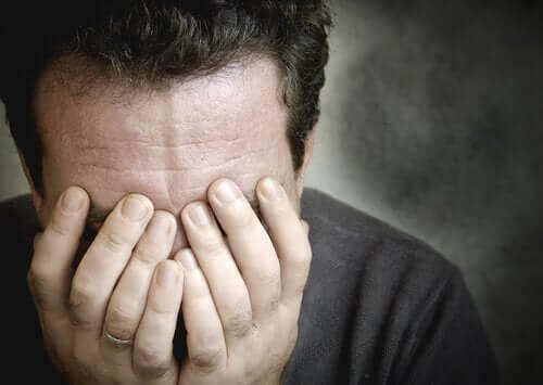 Cotard sanrısı neden oluyor?