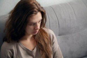 Neden Kimsenin Beni Umursamadığını Hissediyorum?