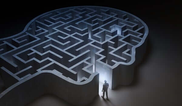 beyin labirentine giren adam